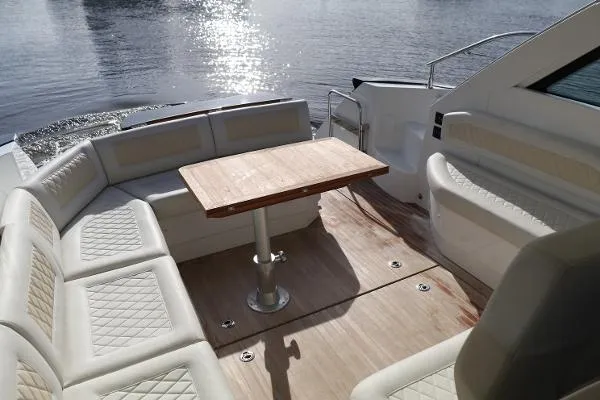 Slide: The Image of Beneteau Gran Turismo 40 2018 - 2