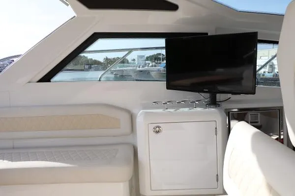 Slide: The Image of Beneteau Gran Turismo 40 2018 - 4