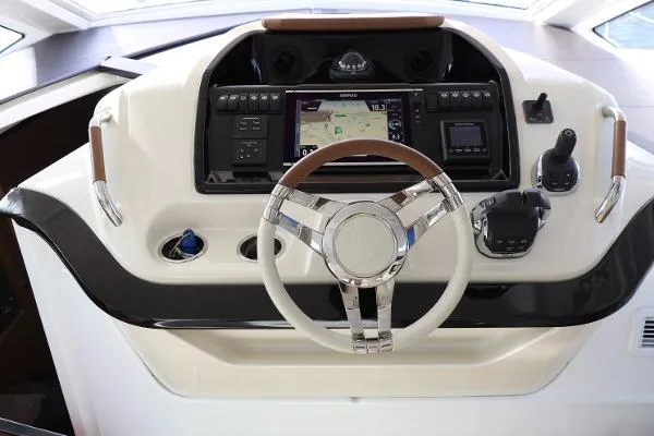 Slide: The Image of Beneteau Gran Turismo 40 2018 - 9