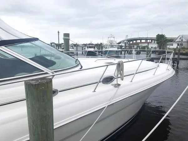 Slide: The Image of Sea Ray 410 Sundancer 2002 - 2
