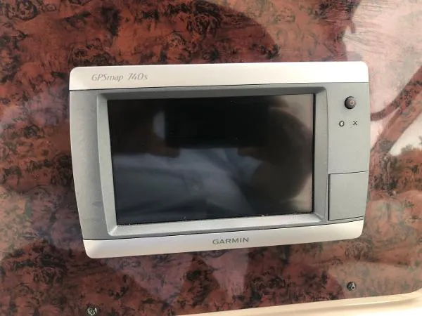 Slide: The Image of Sea Ray 410 Sundancer 2002 - 9