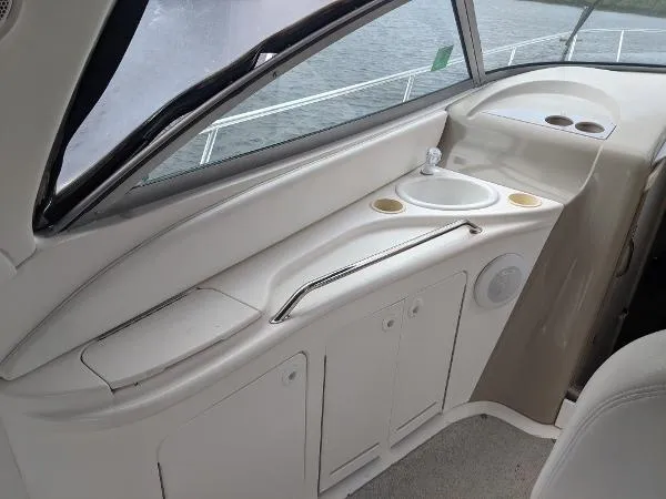 Slide: The Image of Sea Ray Sundancer 1999 - 6