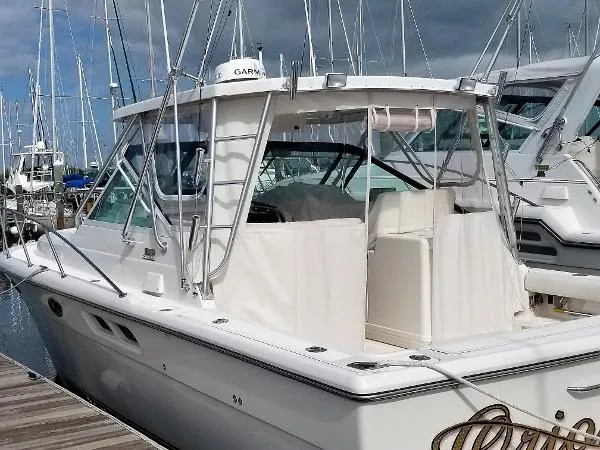 Slide: The Image of Tiara 3100 Open LE 2004 - 2