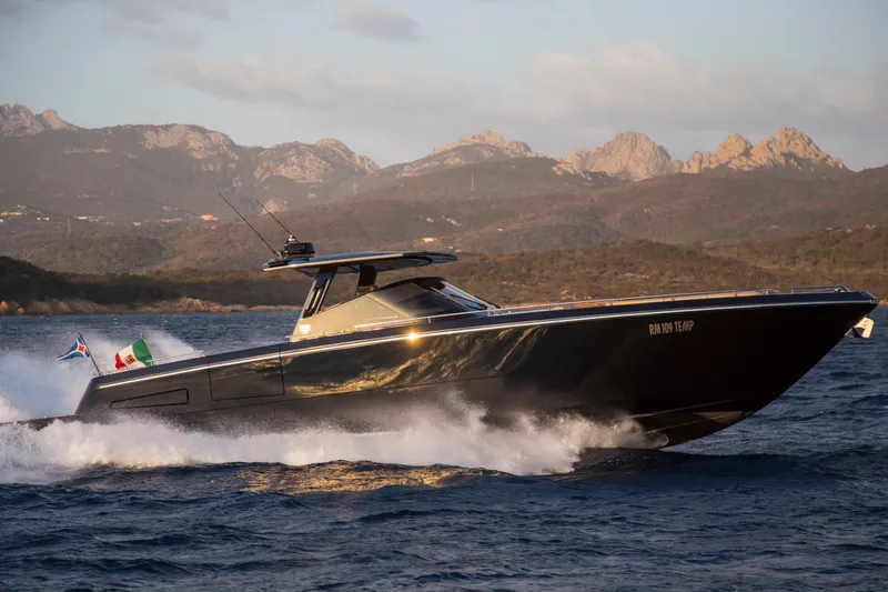 Slide: The Image of CNM Continental 54 2027 - 10