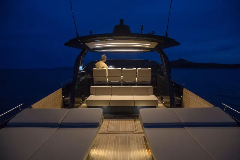 Slide: The Image of CNM Continental 54 2027 - 21