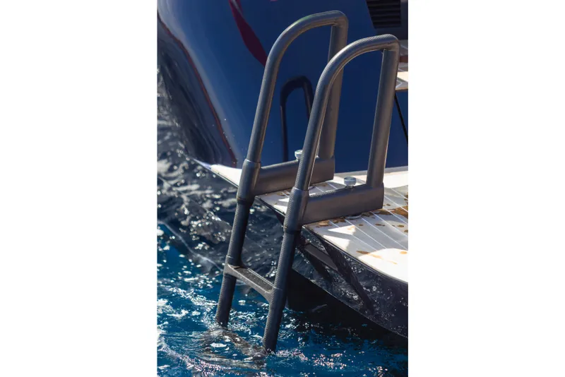 Slide: The Image of CNM Continental 54 2027 - 22