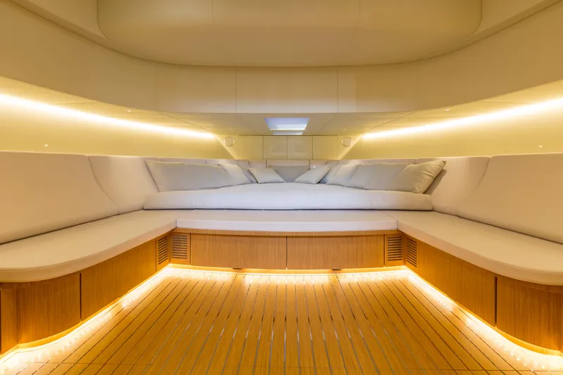 Slide: The Image of CNM Continental 54 2027 - 3