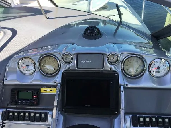 Slide: The Image of Monterey 330 Sport Yacht 2007 - 7