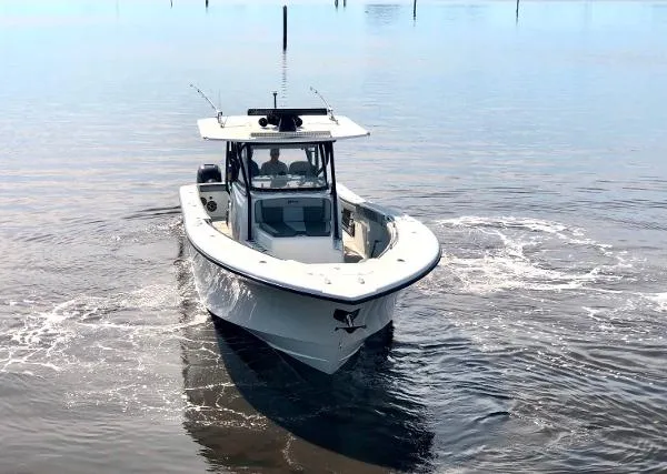 Slide: The Image of Yellowfin 42 2014 - 9