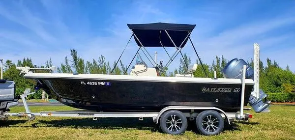 Slide: The Image of Sailfish 2100 BB Bay Boat 2014 - 1