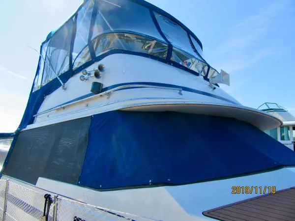 Slide: The Image of Bayliner 3870 Motoryacht-Long Range Cruiser 1984 - 4
