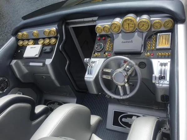 Slide: The Image of Cigarette 39 Top Gun AMG Edition 2008 - 10