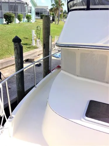 Slide: The Image of Albin 36 Albin Express Trawler 2001 - 9