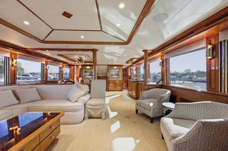 Slide: The Image of Cheoy Lee 95 FOOTLOOSE - Salon - 30