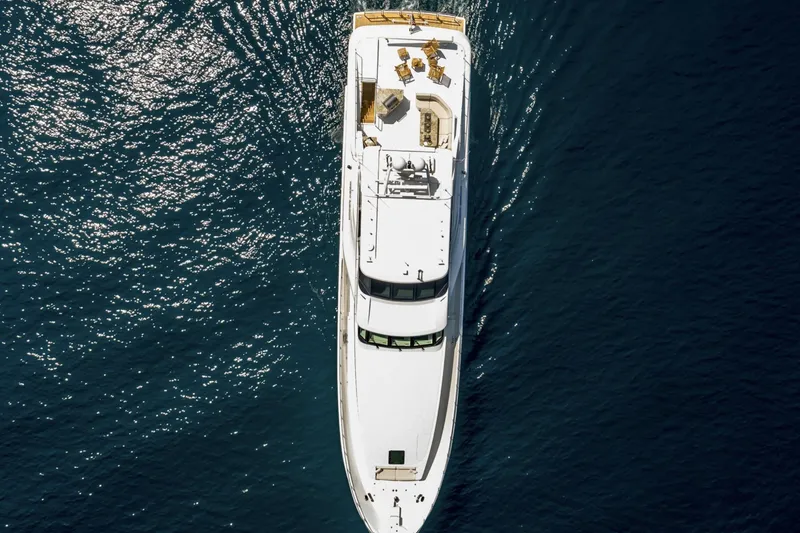 Slide: The Image of Cheoy Lee 95 FOOTLOOSE - Exterior - 4