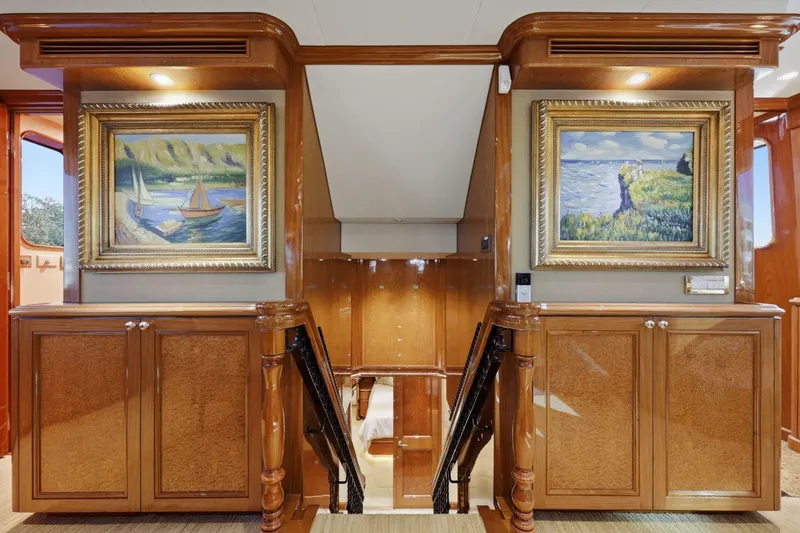 Slide: The Image of Cheoy Lee 95 FOOTLOOSE - Interior - 45