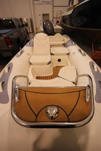 Slide: The Image of Zodiac Yachtline 470 2015 - 4