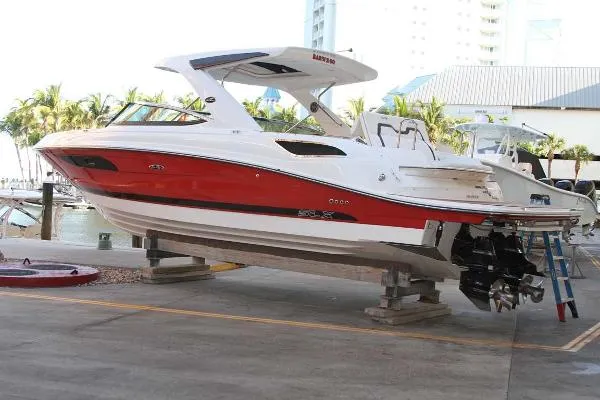 Slide: The Image of Sea Ray 350 SLX Bowrider 2015 - 0