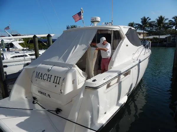 Slide: The Image of Tiara 3900 Sovran 2010 - 6