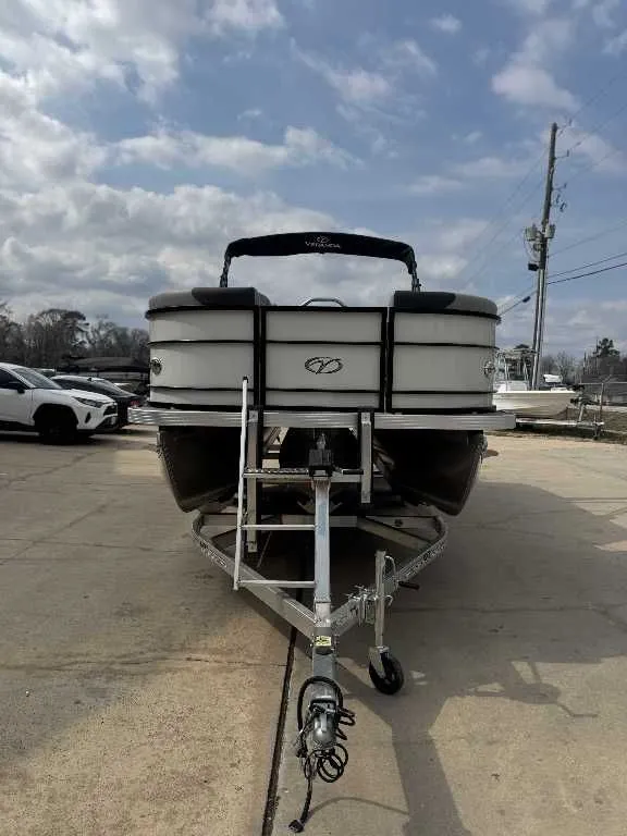 Slide: The Image of Veranda VR22VLC 2023 - 2