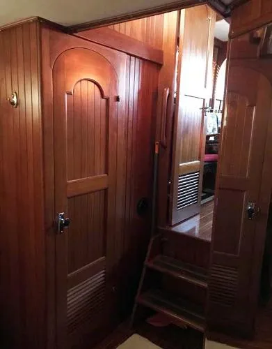 Slide: The Image of DeFever 41 Trawler 1983 - 11