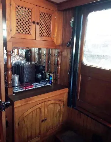 Slide: The Image of DeFever 41 Trawler 1983 - 7