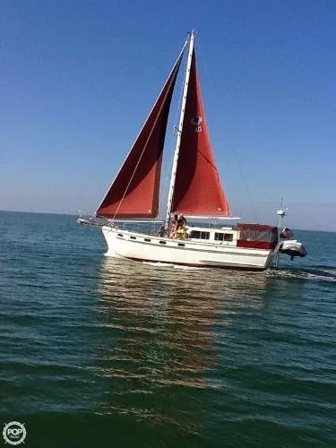 Slide: The Image of Island Trader MOTORSAILER 1982 - 0