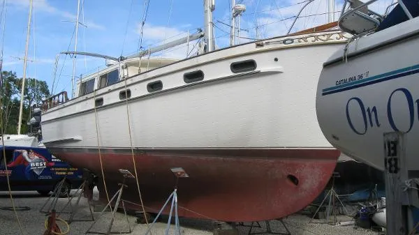 Slide: The Image of Island Trader MOTORSAILER 1982 - 2