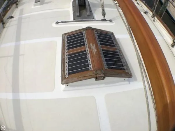 Slide: The Image of Island Trader MOTORSAILER 1982 - 9