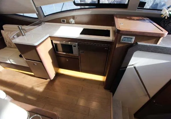 Slide: The Image of Sea Ray Sundancer 400 2017 - 10