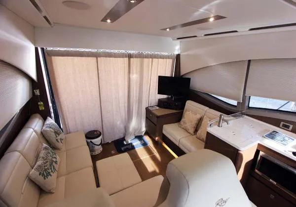 Slide: The Image of Sea Ray Sundancer 400 2017 - 7