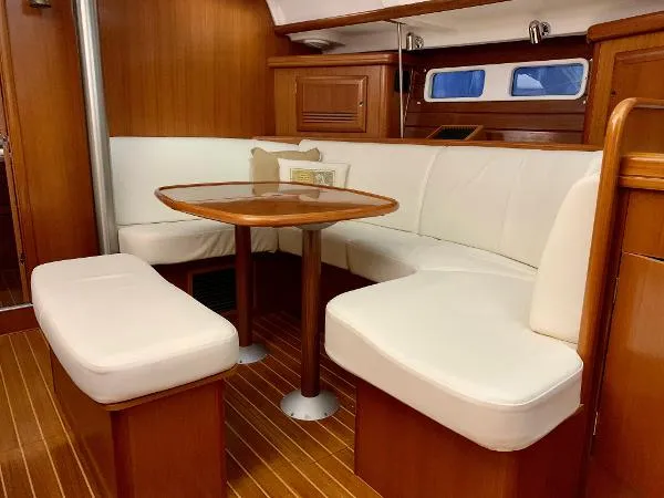 Slide: The Image of Beneteau 423 2006 - 2