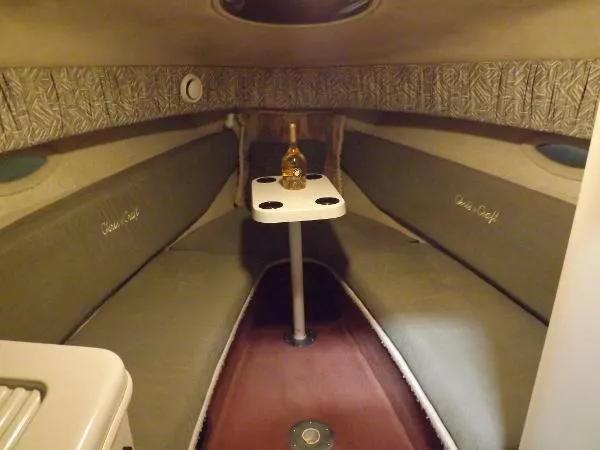 Slide: The Image of Chris-Craft 232 Crowne 1991 - 4