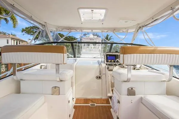 Slide: The Image of Luhrs 31 Open 2003 - 8