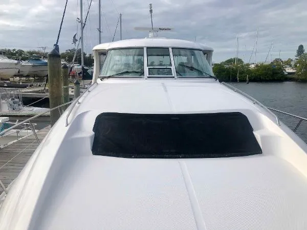Slide: The Image of Sea Ray 390 Motor Yacht 2004 - 2