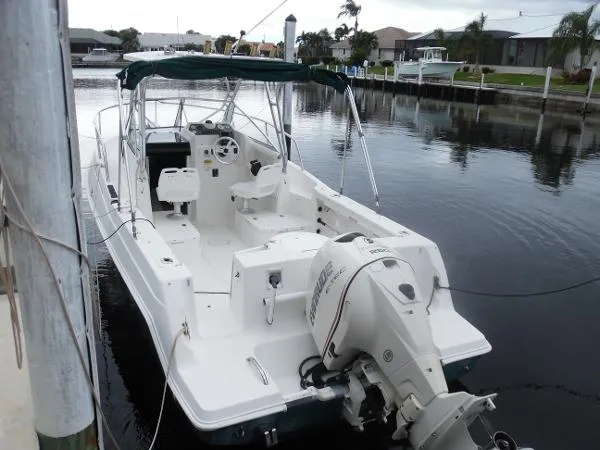 Slide: The Image of Aquasport 24 Walk Around - 245 Explorer 1999 - 1