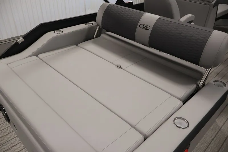 Slide: The Image of 2026 Bentley Pontoons 223 ELITE SWINGBACK DUAL CAPTAIN, featuring luxurious seating and modern design. - 25