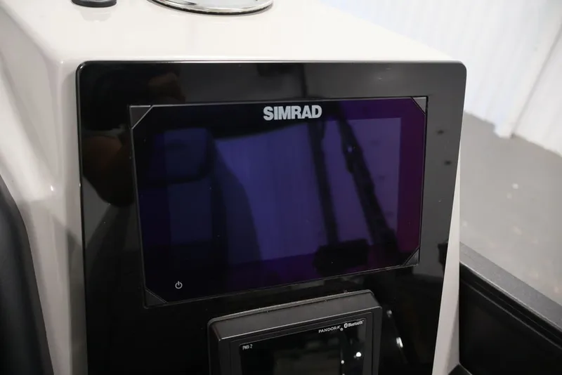 Slide: The Image of Simrad display on 2026 Bentley Pontoons 223 Elite Swingback Dual Captain dashboard. - 44