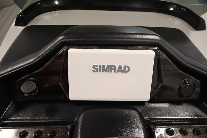 Slide: The Image of Dashboard of 2026 Bentley Pontoons 253 Swingback with Simrad display. - 22