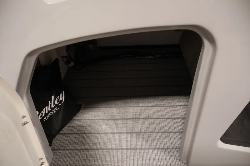 Slide: The Image of Interior view of 2026 Bentley Pontoons 253 Swingback Dual Captain Elite Tri-Toon. - 19