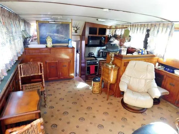 Slide: The Image of Pacemaker 46 Motor Yacht 1978 - 6