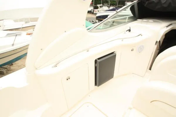 Slide: The Image of Sea Ray 300 Sundancer 2002 - 7