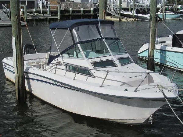 Slide: The Image of Grady-White 22 Seafarer 1989 - 0