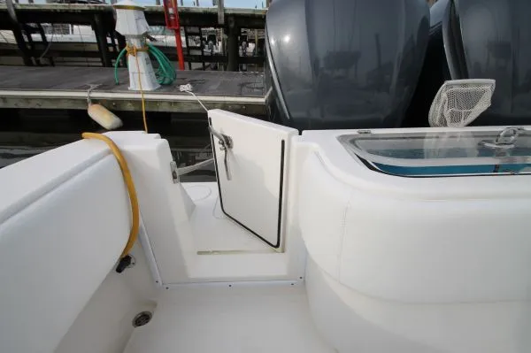 Slide: The Image of Contender 33-T 2006 - 5