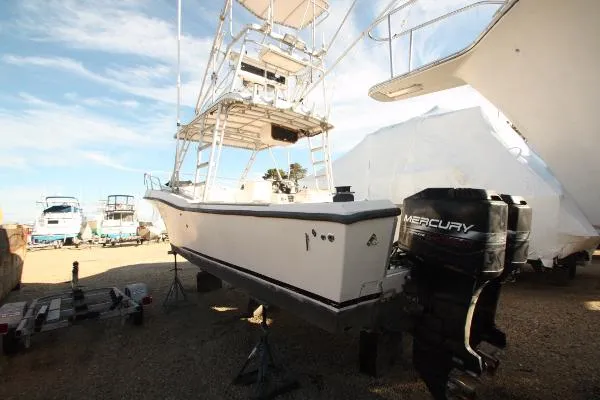 Slide: The Image of Mako 284 CC Cuddy Cabin 1987 - 2