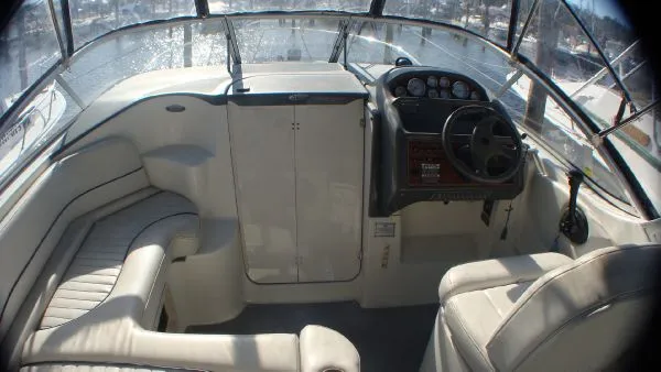 Slide: The Image of Bayliner 285 Cruiser 2005 - 3