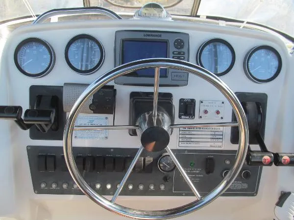 Slide: The Image of Silverton 351 Sedan Cruiser 1997 - 8