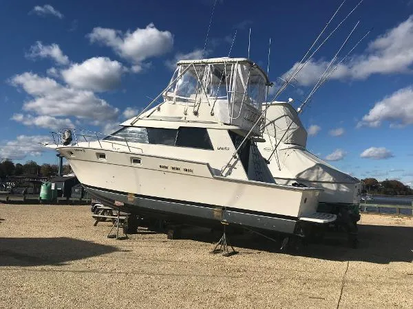 Slide: The Image of Luhrs 342 Sport Fisherman 1988 - 1