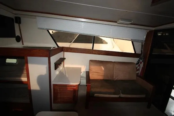 Slide: The Image of Luhrs 342 Sport Fisherman 1988 - 5