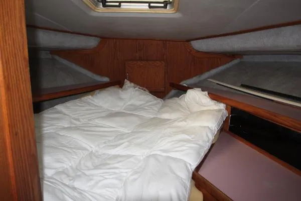 Slide: The Image of Luhrs 342 Sport Fisherman 1988 - 9